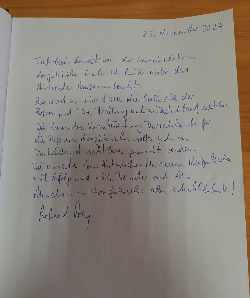 Gästebucheintrag Museum Korjukiwka